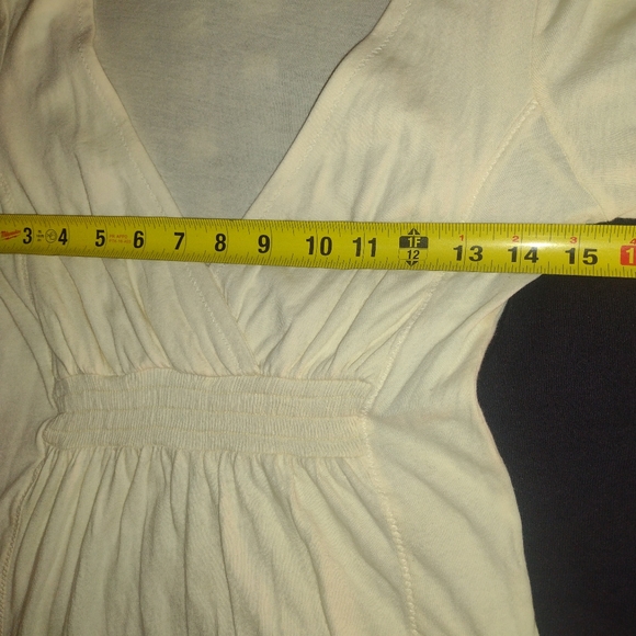 Old Navy top - Picture 2 of 7